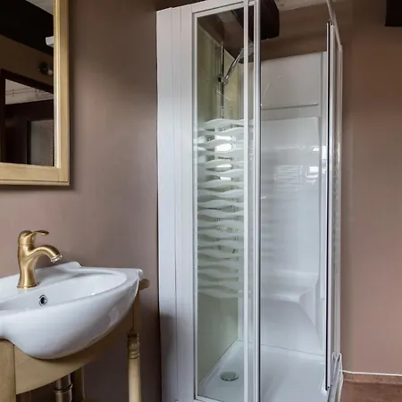 4-bedroom Alsace Retreat, Cleaning Included *