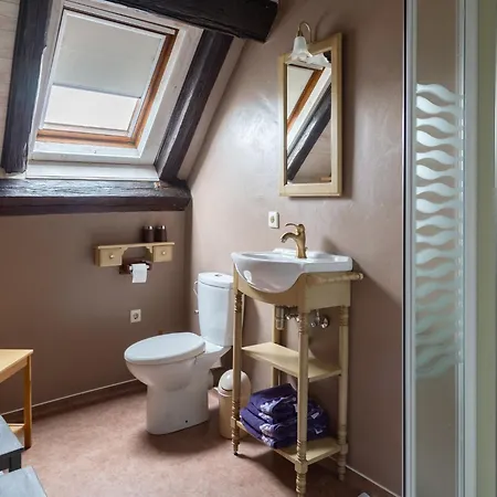 4-bedroom Alsace Retreat, Cleaning Included *