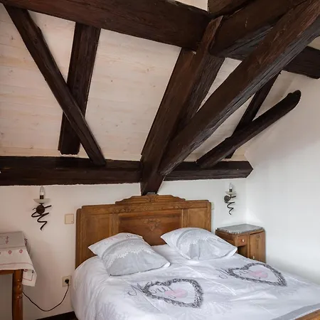 4-bedroom Alsace Retreat, Cleaning Included *